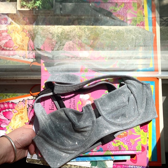 S O L D HOUSE OF CB/ Sparkly Silver Vela Top ✨ - Picture 10 of 13